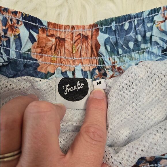 FRANKS Swim Shorts Mens Medium Hibiscus Floral Mesh Lined Tropical Trunks - Picture 10 of 11